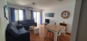 Apartment with terrace and parking, La Isleta
